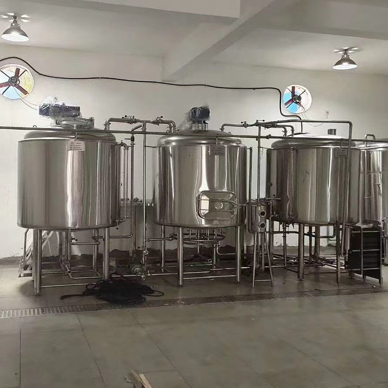 平利精酿啤酒设备厂—如何延长精酿啤酒设备的使用寿命